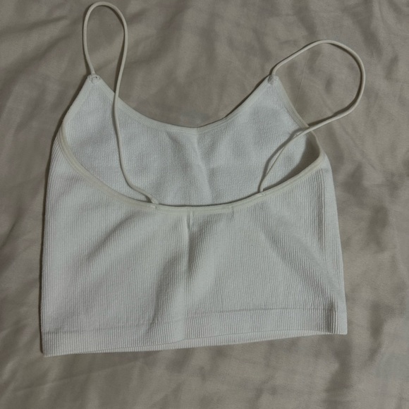 White Top - Picture 3 of 4